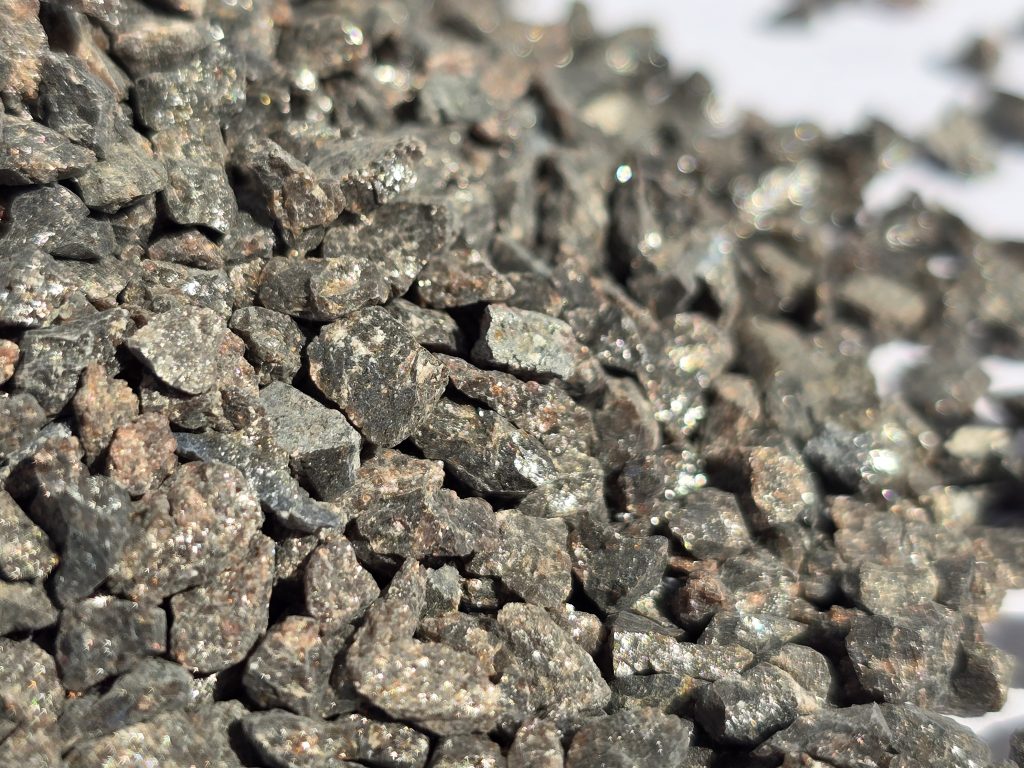 CHAOYAN product photograph of Brown Fused Alumina F10