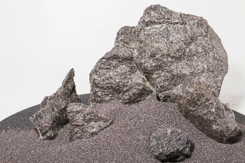 Custom Brown Fused Alumina sample photo